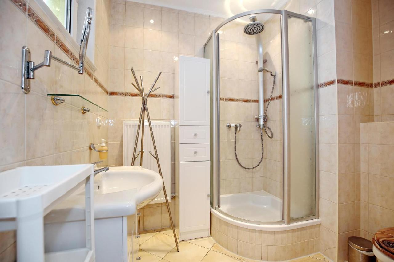 Haus Alexandra Wohnung 01 Ostseebad Kühlungsborn المظهر الخارجي الصورة